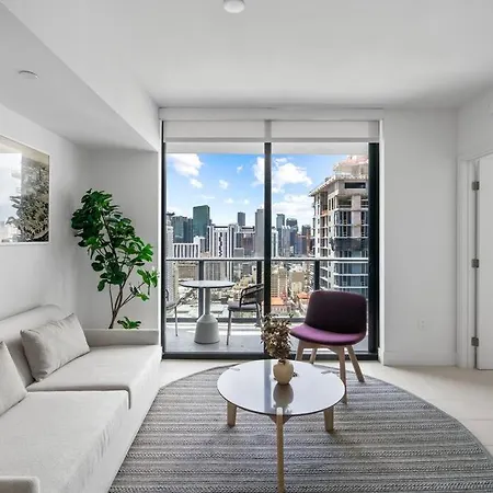 New Luxury Apartment At Downtown Miami